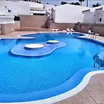 Luxury Renevapartment Island Village Apartment