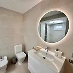 Luxury Renevapartment Island Village Apartmán