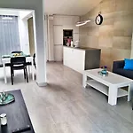 Luxury Renevapartment Island Village Apartment *