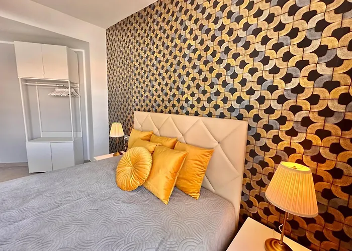 Luxury Renevapartment Island Village Апартаменты *