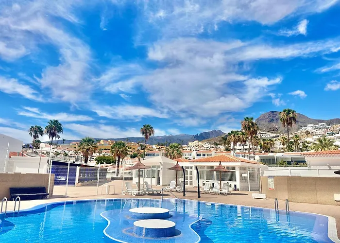 Luxury Renevapartment Island Village