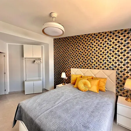 Апартаменты Luxury Renevapartment Island Village *