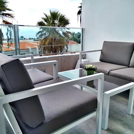 Апартаменты Luxury Renevapartment Island Village *